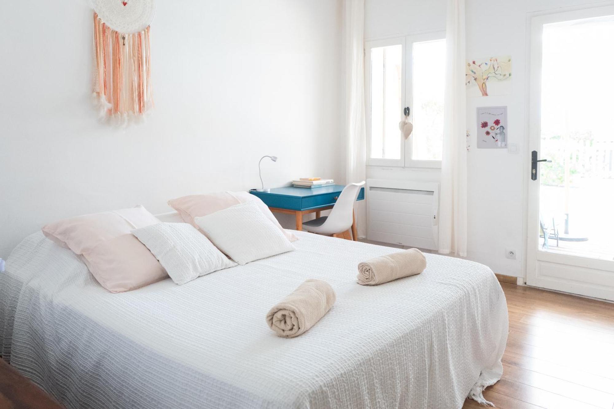 Maison Lauris Extérieur photo