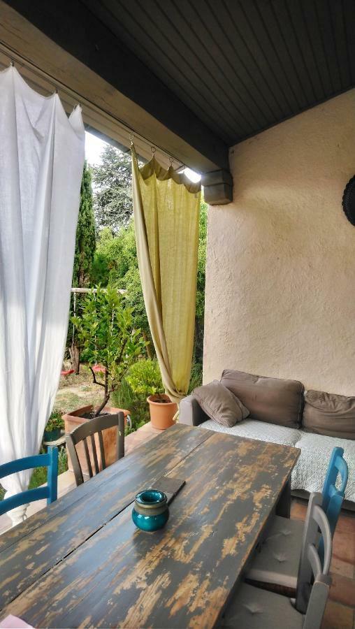 Maison Lauris Extérieur photo